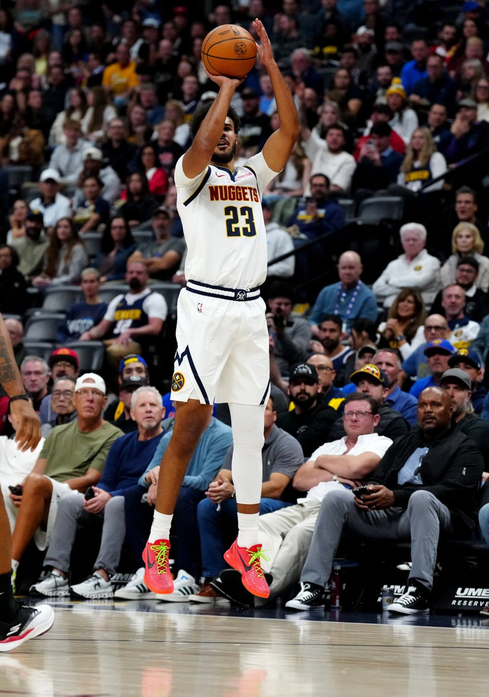 转折点！马赛伤情更新，NBA常规赛关键时刻攻防权衡，引发热议，年轻球员得到机会的简单介绍-爱游戏